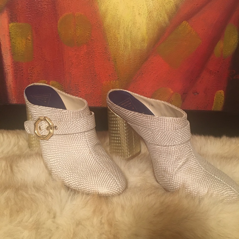 SALE Valentina Rangoni Sansone Block Heel Mules size 7 1/2 like new